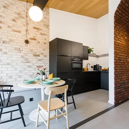 Balcony - Window On Cracow アパート *